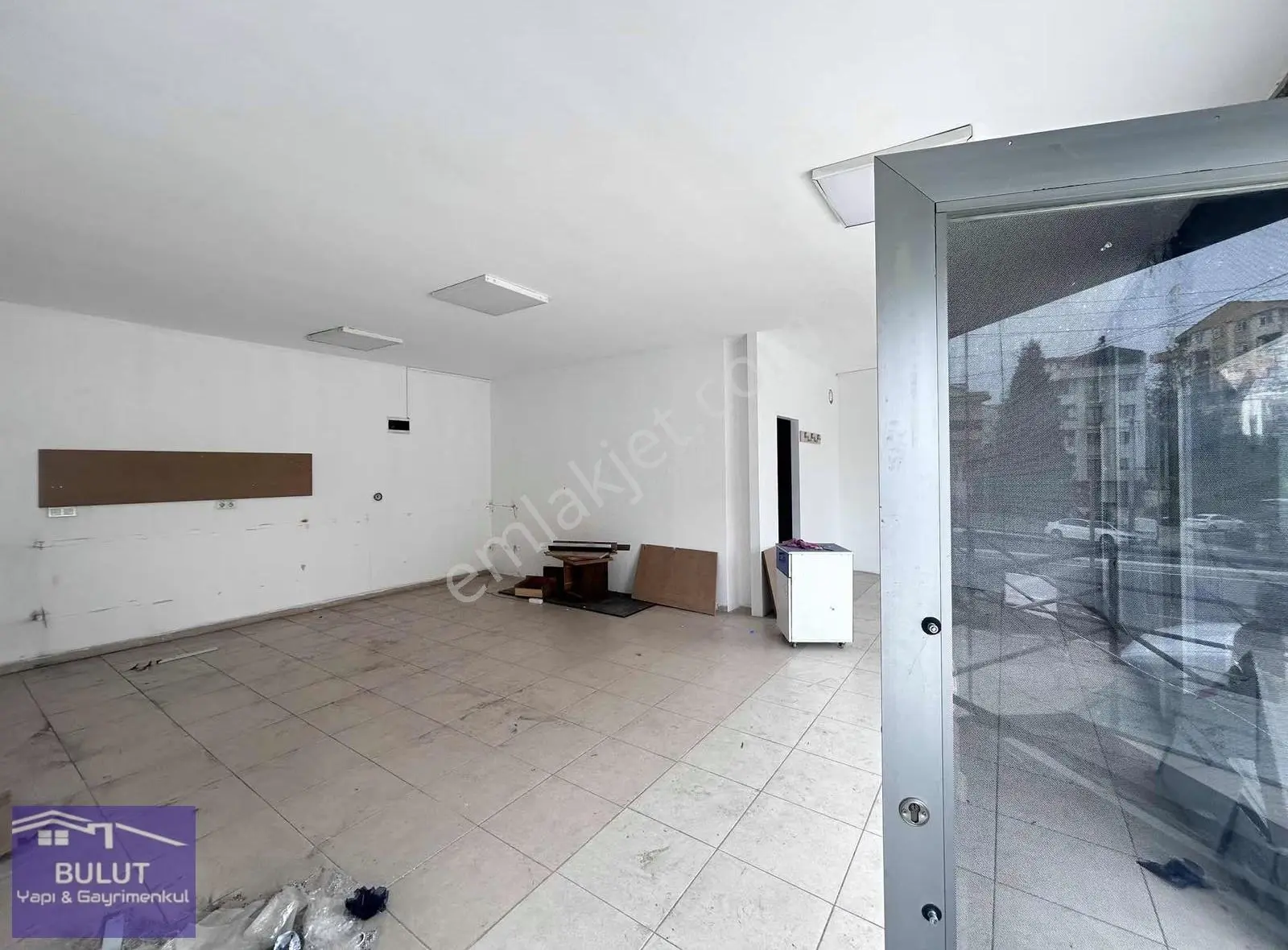 Eskihisar Yolu Üzerinde Köşe Başı 100m2 Kiralık İş Yeri - Görsel 3