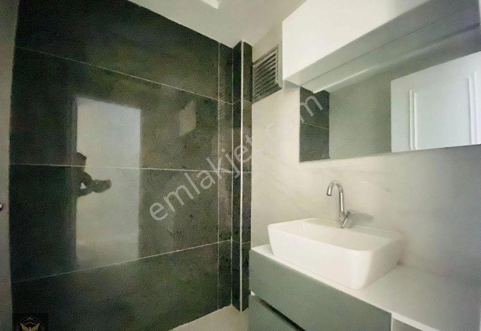 Beylikdüzü'nde Siteiçi Full+full Özel Tasarımlı 2+1 Lüx Dairemiz - Görsel 15