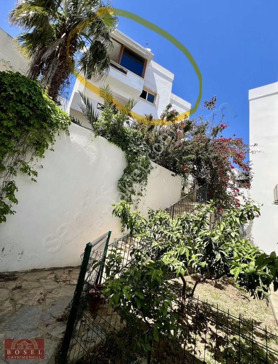Bodrum Yokuşbaşı Satılık Manzaralı Üst Kat 2+1 Daire - Görsel 4