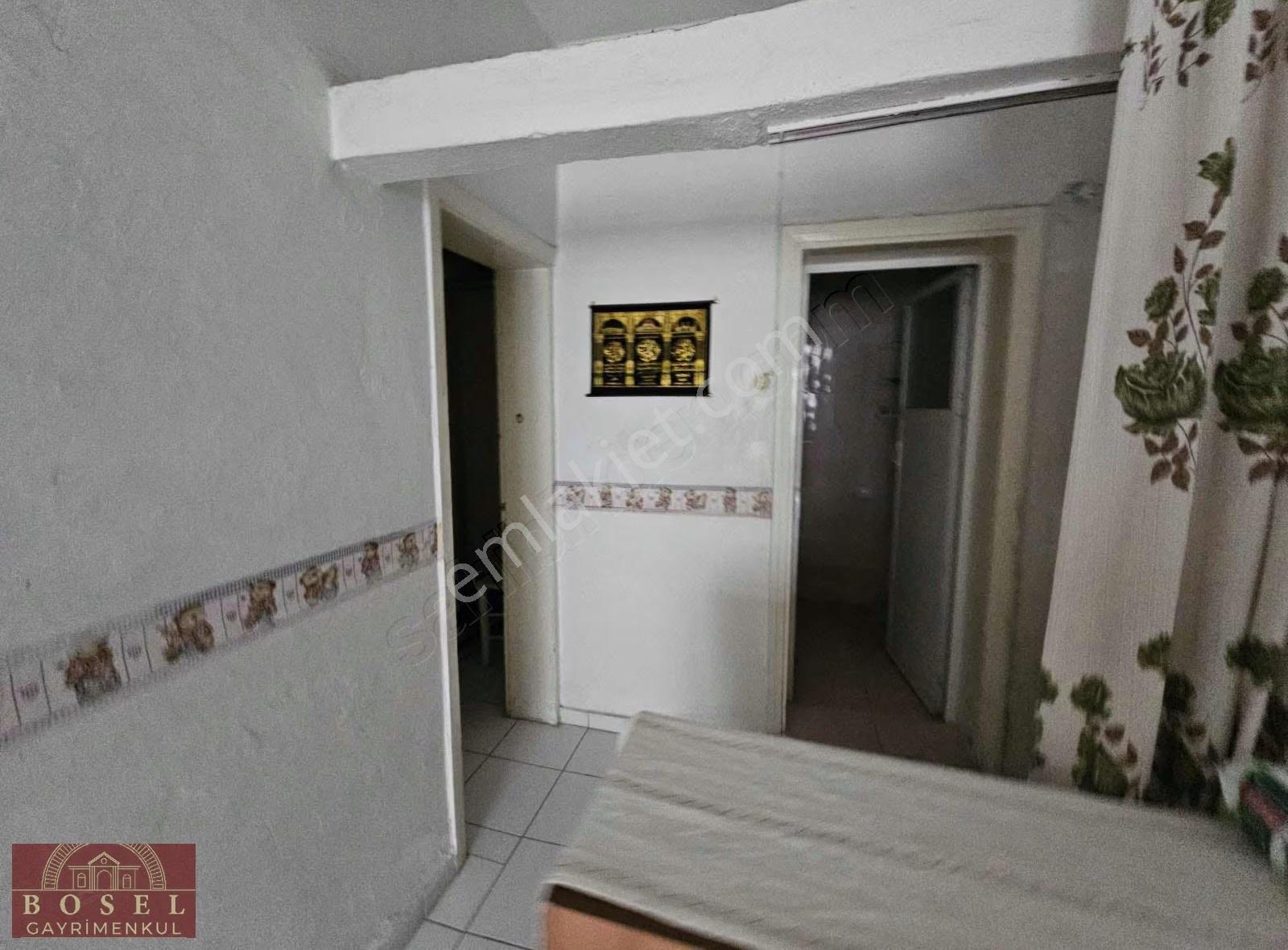 Bodrum Çarşı Taş Sokakta Satılık Komple Bina 4 Ayrı Daire - Görsel 7