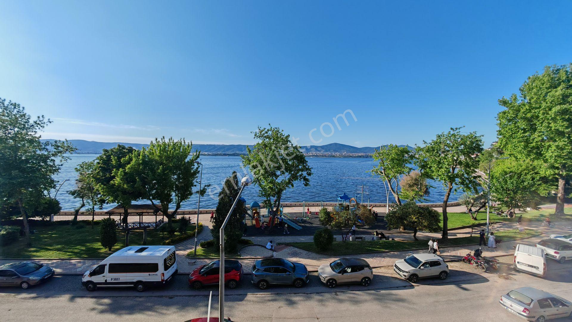 Değirmendere Sahil Deniz Manzaralı 2+1 Kiralık Daire - Görsel 15