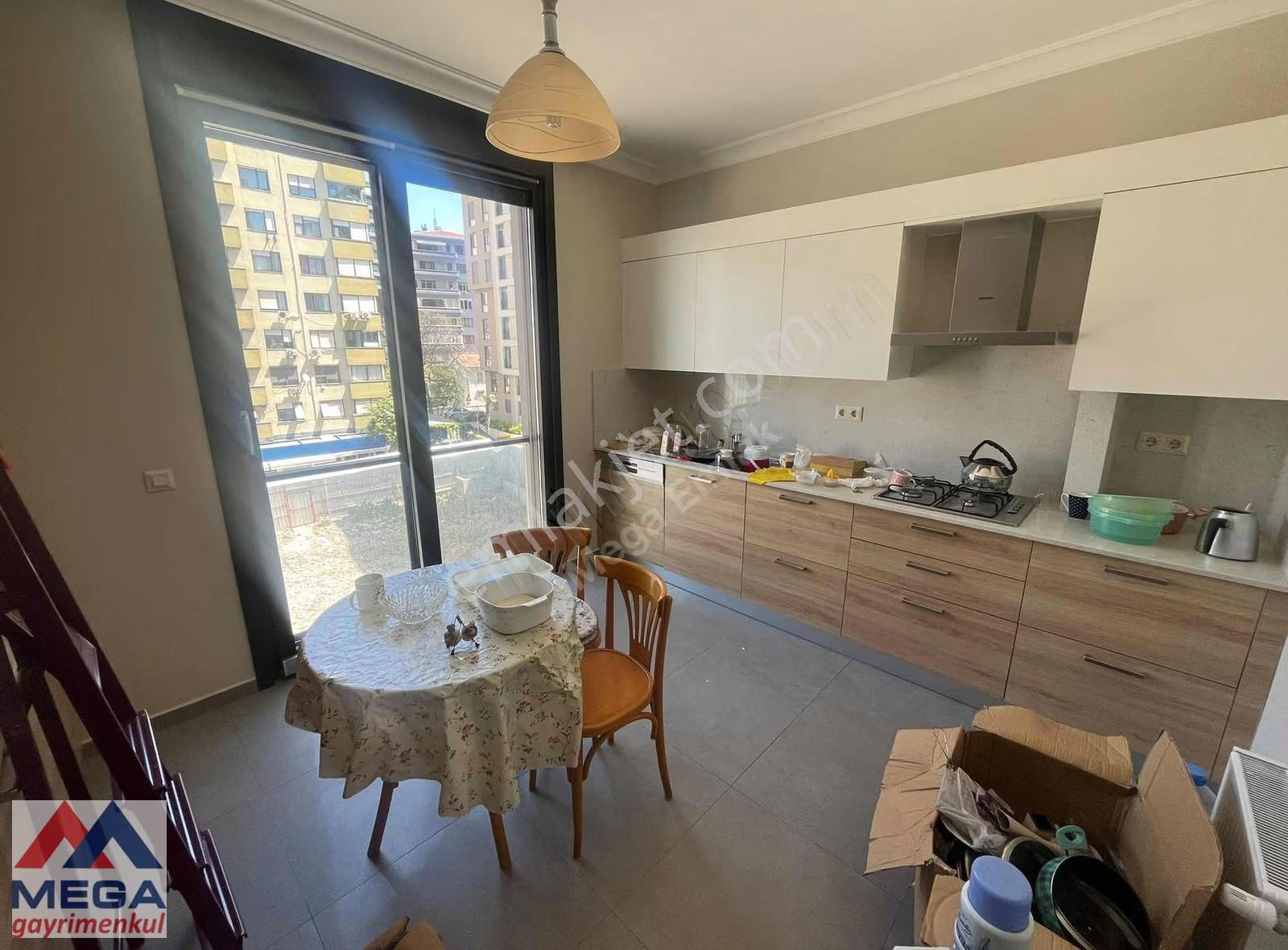 Fener Kalamış Caddesi'nde 135m2 Net Deniz Manzaralı 3+1 Daire - Görsel 6
