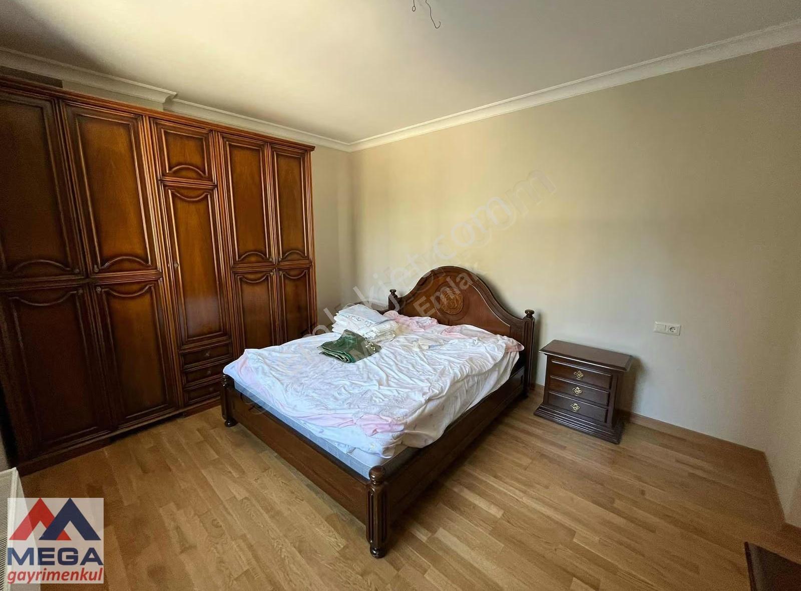 Fener Kalamış Caddesi'nde 135m2 Net Deniz Manzaralı 3+1 Daire - Görsel 2