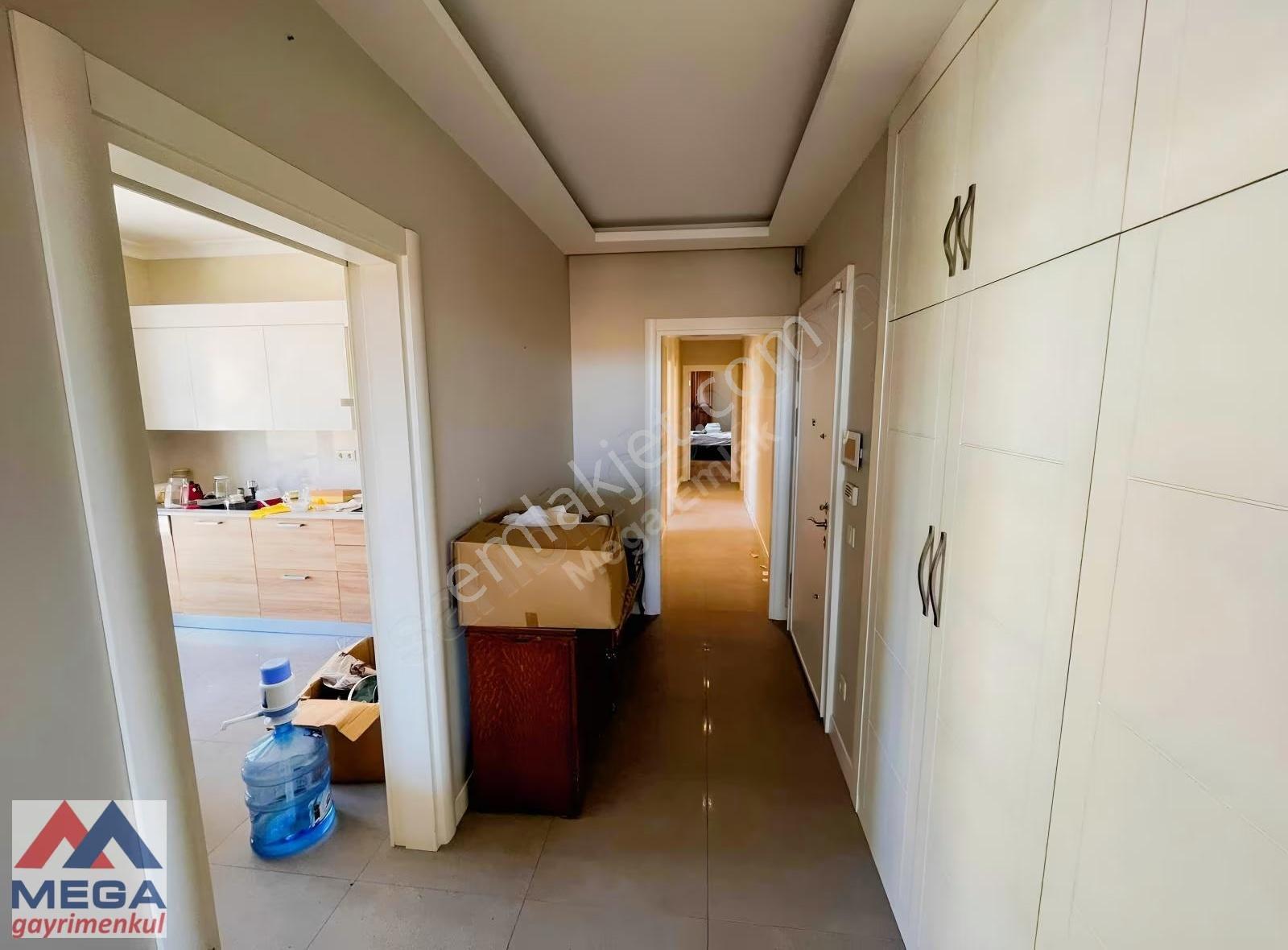Fener Kalamış Caddesi'nde 135m2 Net Deniz Manzaralı 3+1 Daire - Görsel 26