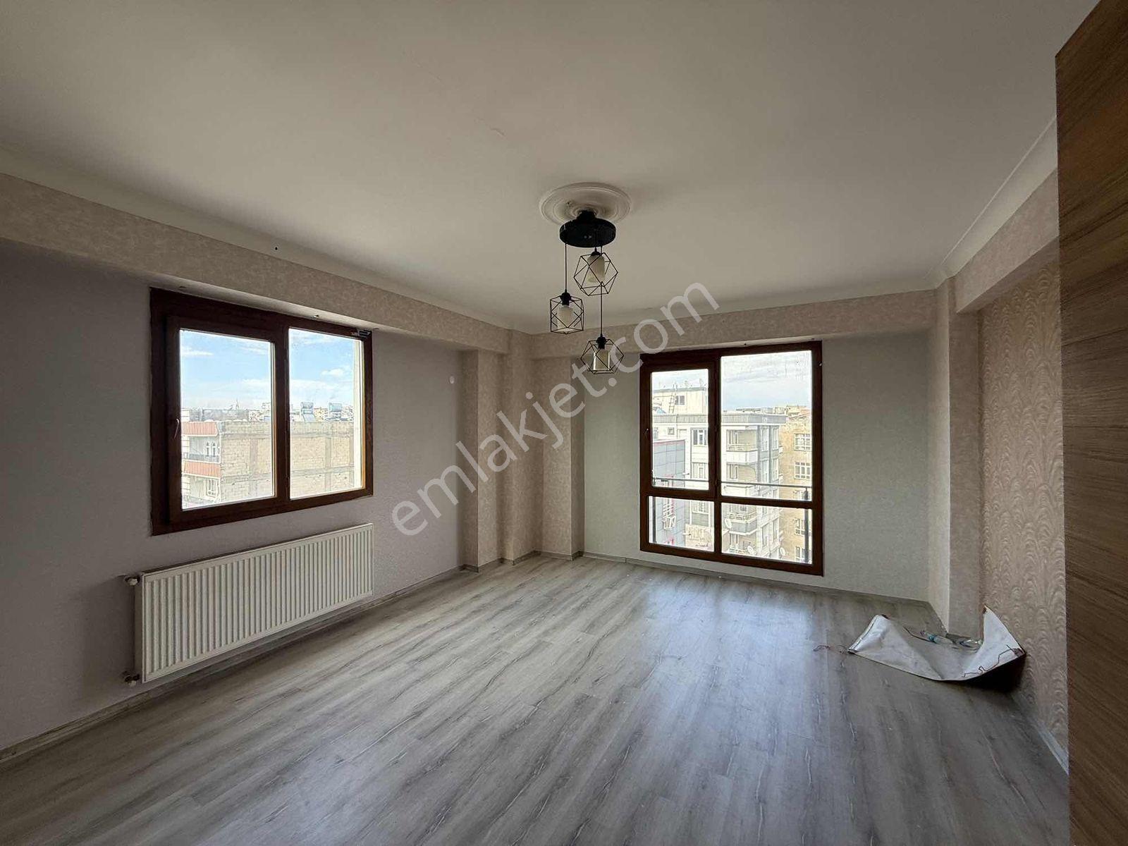 Doğan & Elçi Emlaktan Valilik Yanında Kiralık 2+1 Ofis - Görsel 6