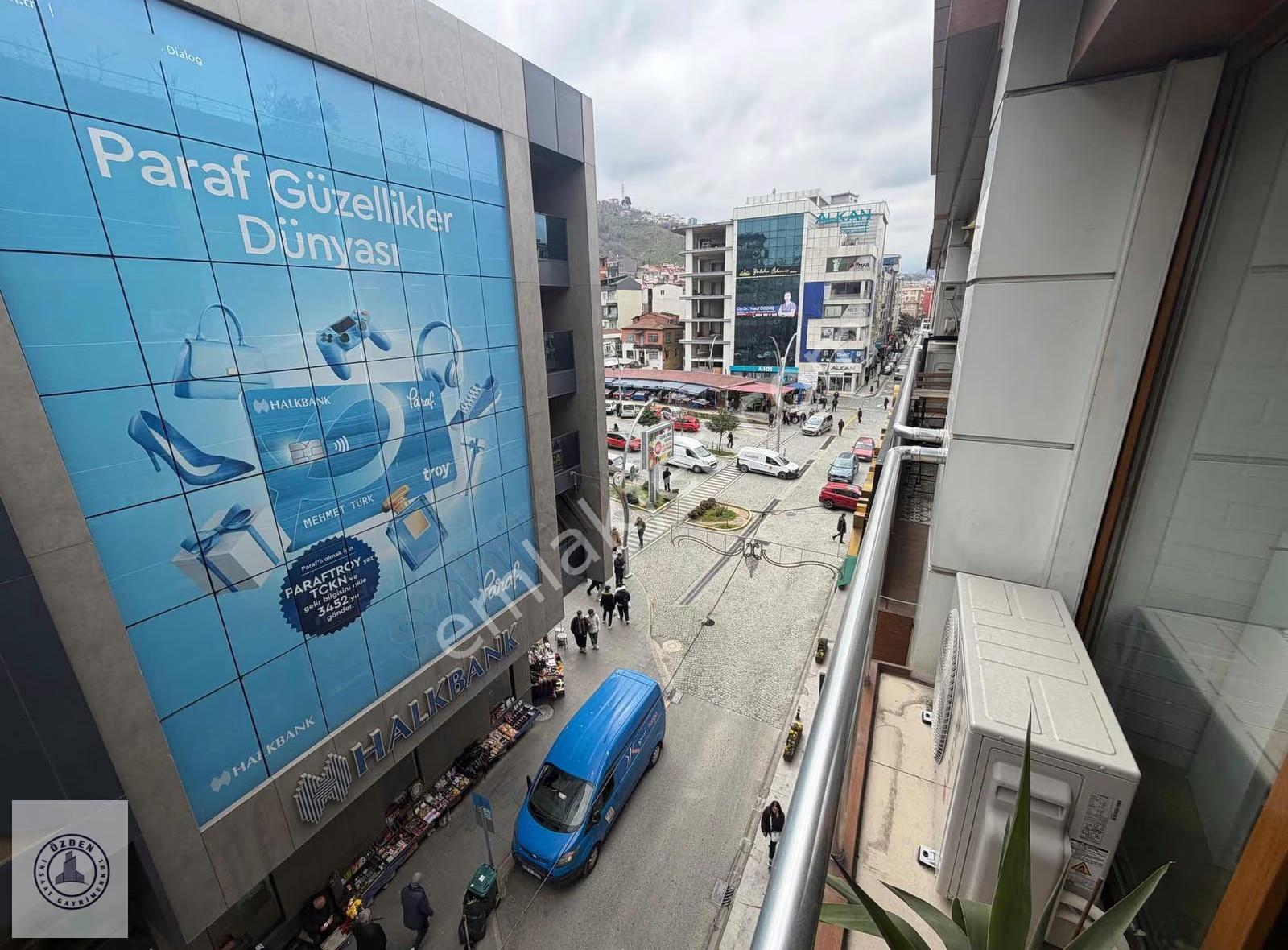 Özden Gayrimenkulden Fatih Caddesinde Kiralık Eşyalı Ofis