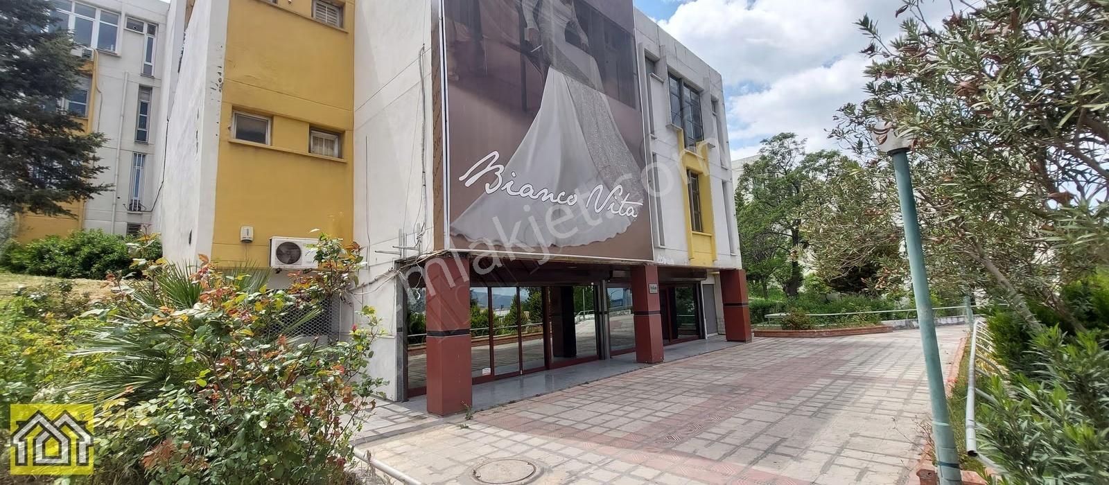 Mtk Sitesi En İşlek Yerinde, Merkezinde 400 M²otoparklı İşyeri - Görsel 4