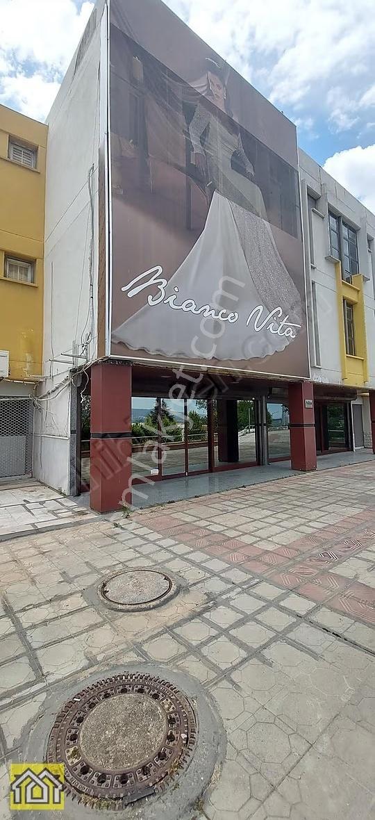 Mtk Sitesi En İşlek Yerinde, Merkezinde 400 M²otoparklı İşyeri - Görsel 3