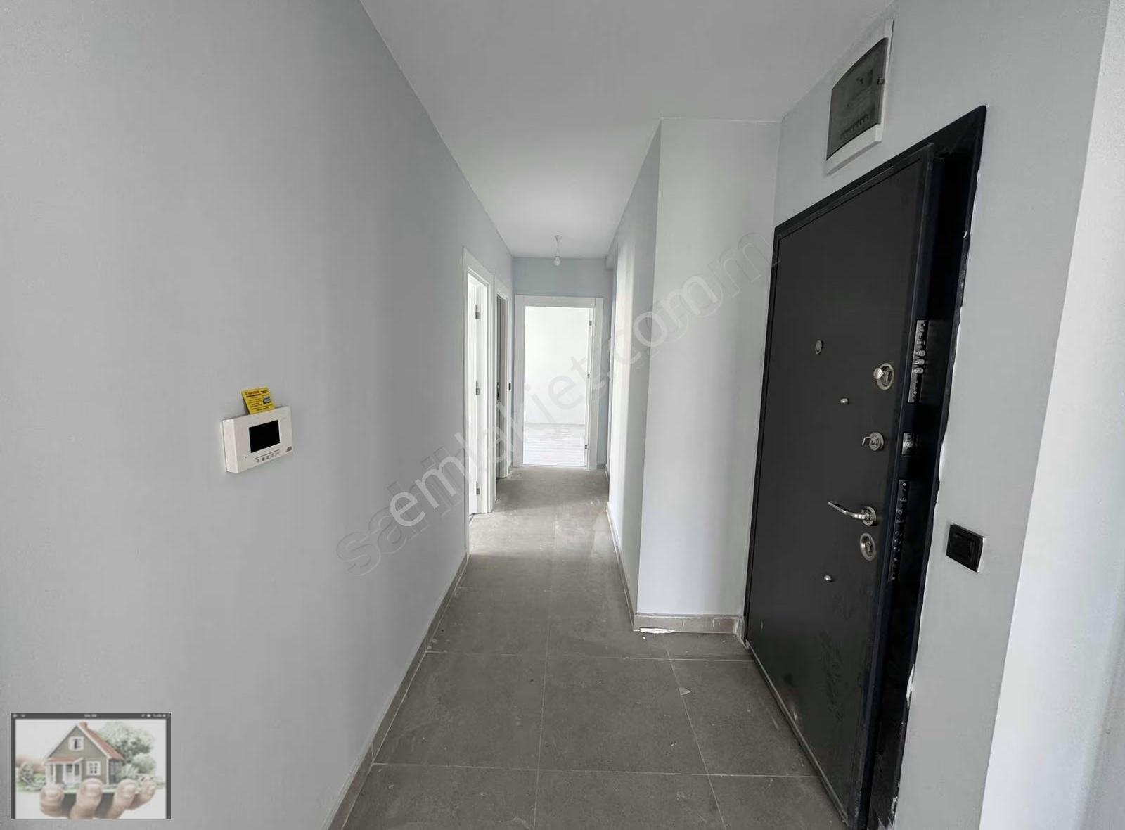 Merdivenköy Mah'de 3+1 Merkezi Sistem Oturmaya Hazır Sıfır Daire - Görsel 15