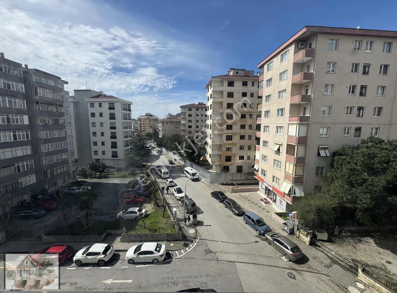 Merdivenköy Mah'de 3+1 Merkezi Sistem Oturmaya Hazır Sıfır Daire - Görsel 10