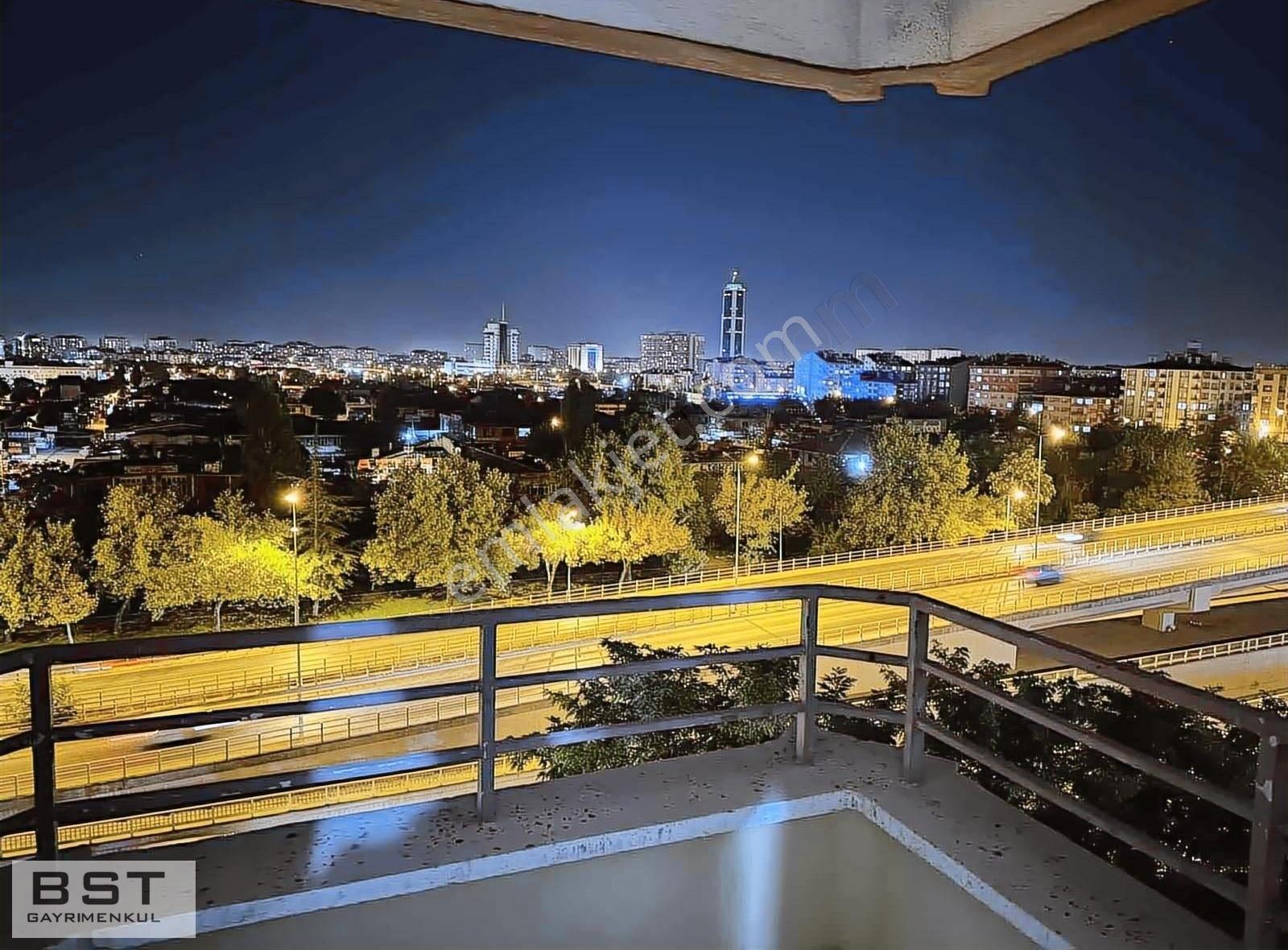 Kent Plaza Yakını 3+1 Asansörlü, Bakımlı, Ara Kat, Site İçi - Görsel 26