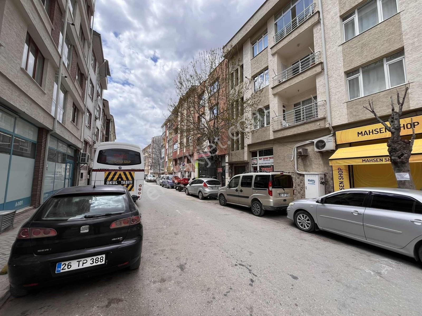 Sakarya Cad. Balkan Cad. Girişi Kiralık 2+1 Daire - Görsel 26
