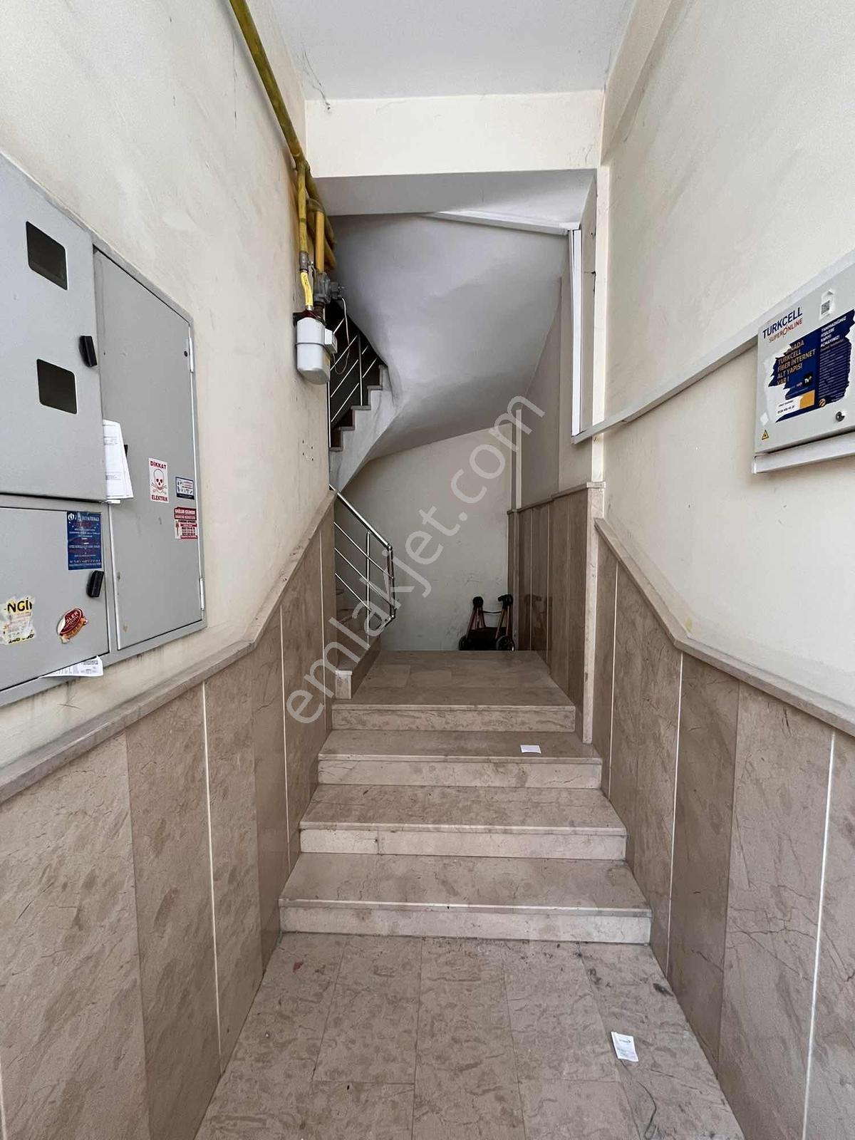Sakarya Cad. Balkan Cad. Girişi Kiralık 2+1 Daire - Görsel 24