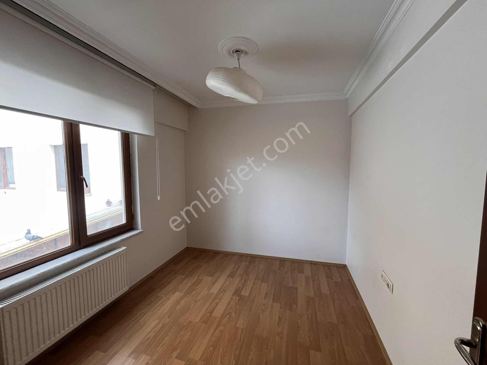 Sakarya Cad. Balkan Cad. Girişi Kiralık 2+1 Daire - Görsel 10