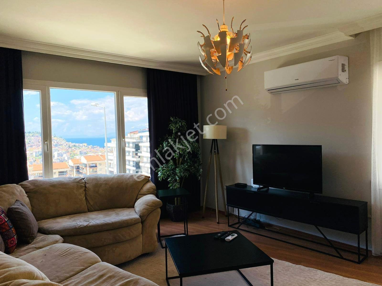 Kuşadası Merkezde 3+1 Deniz Manzaralı Konsept, Şık Ferah Daire - Görsel 4