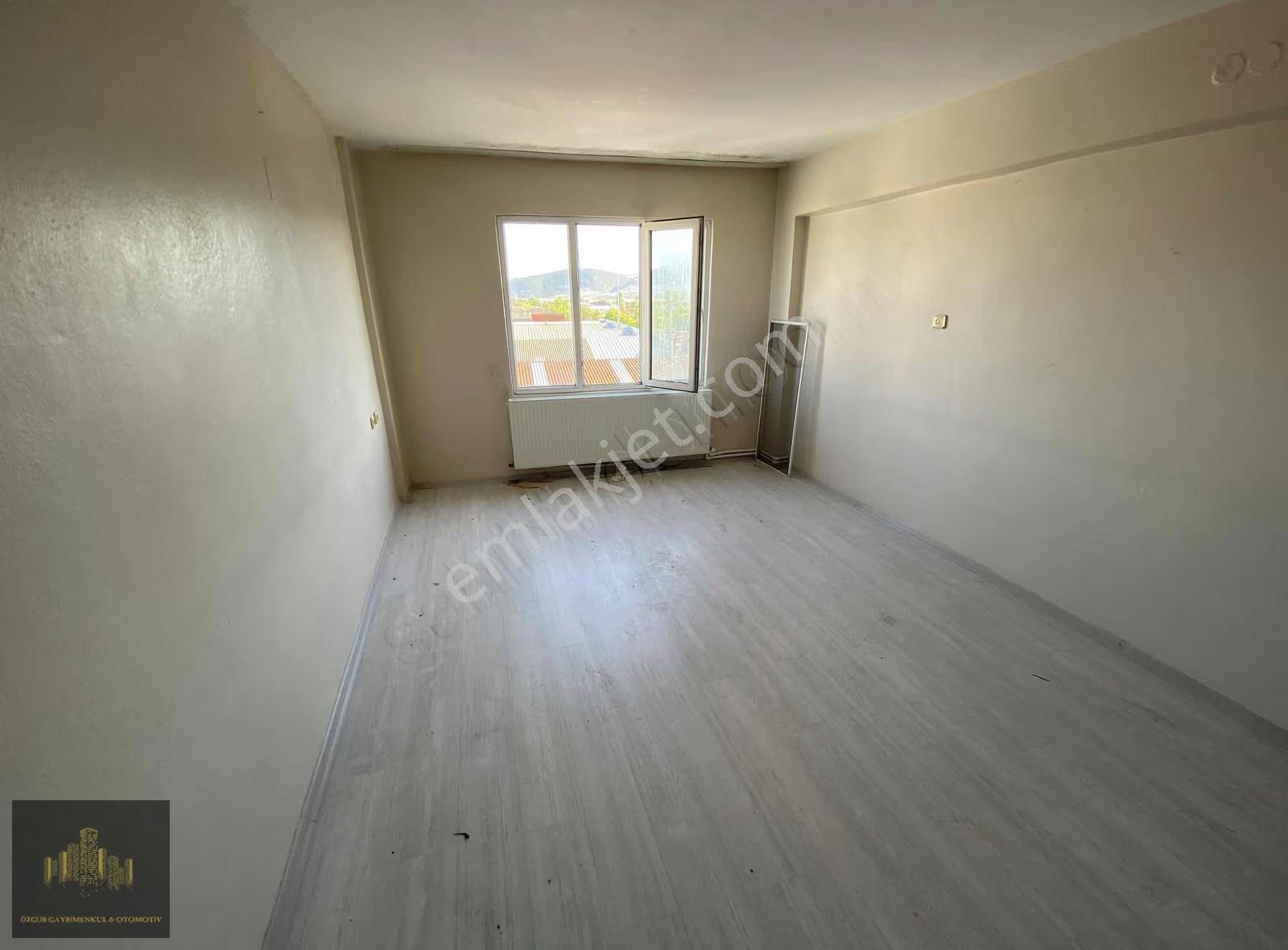 Manisa Akhisar Efemden 3+1 Gölmarmara Yolu Üzeri Kiralık Daire - Görsel 22