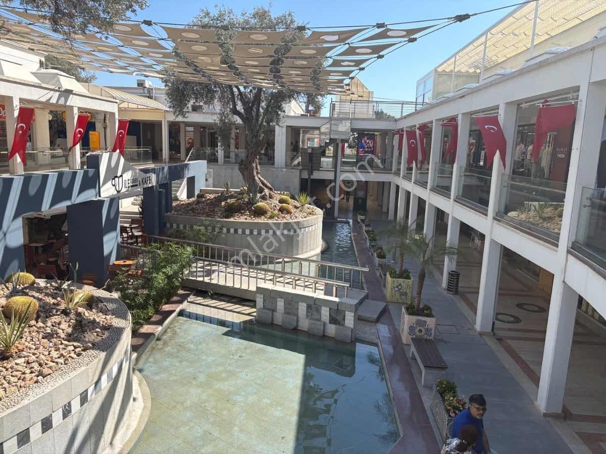 Oasis Avm De Satılık Dükkan - Görsel 4