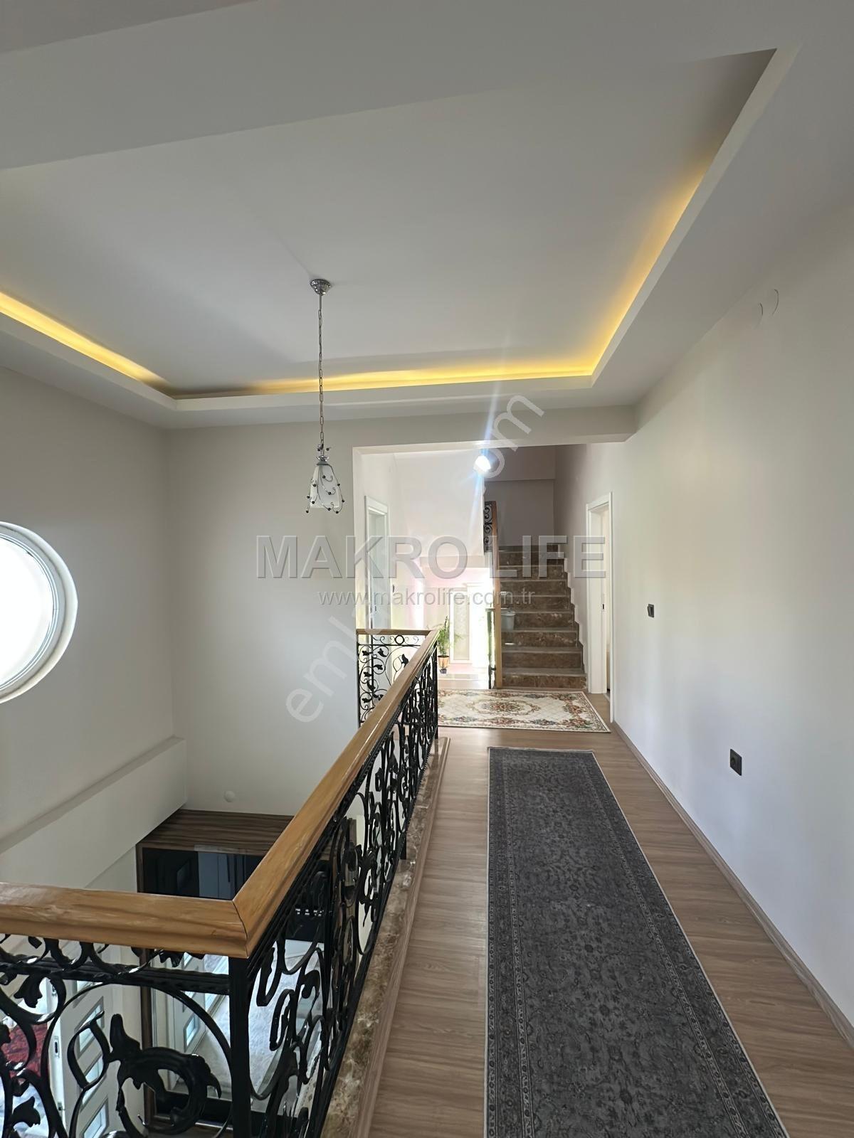 🏡✨ Kent Orman Yıldızı’nda Prestijin Ve Konforun Buluştuğu Özel 5+1 Tripleks Villa ✨🏡 - Görsel 18