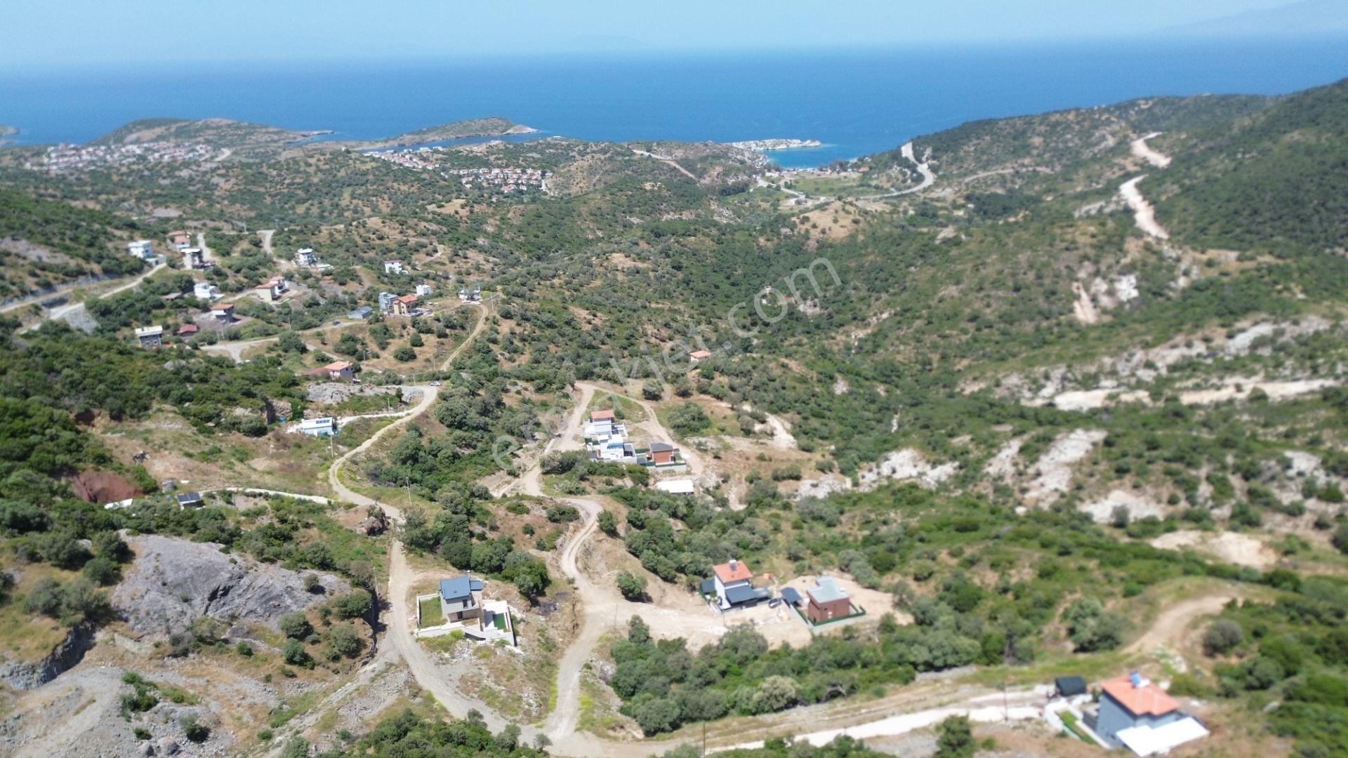 Turyap'tan Yenifoça Fatih'de Deniz Manzaralı Satılık Arsa