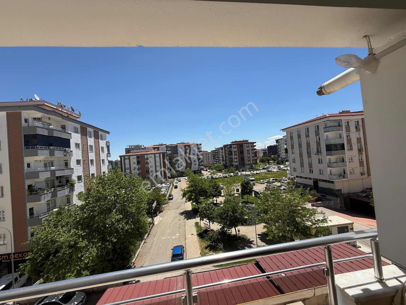 Vega Gayrimenkulden Mücahitlerde Kapalı Garajlı 3+1 Daire - Görsel 22