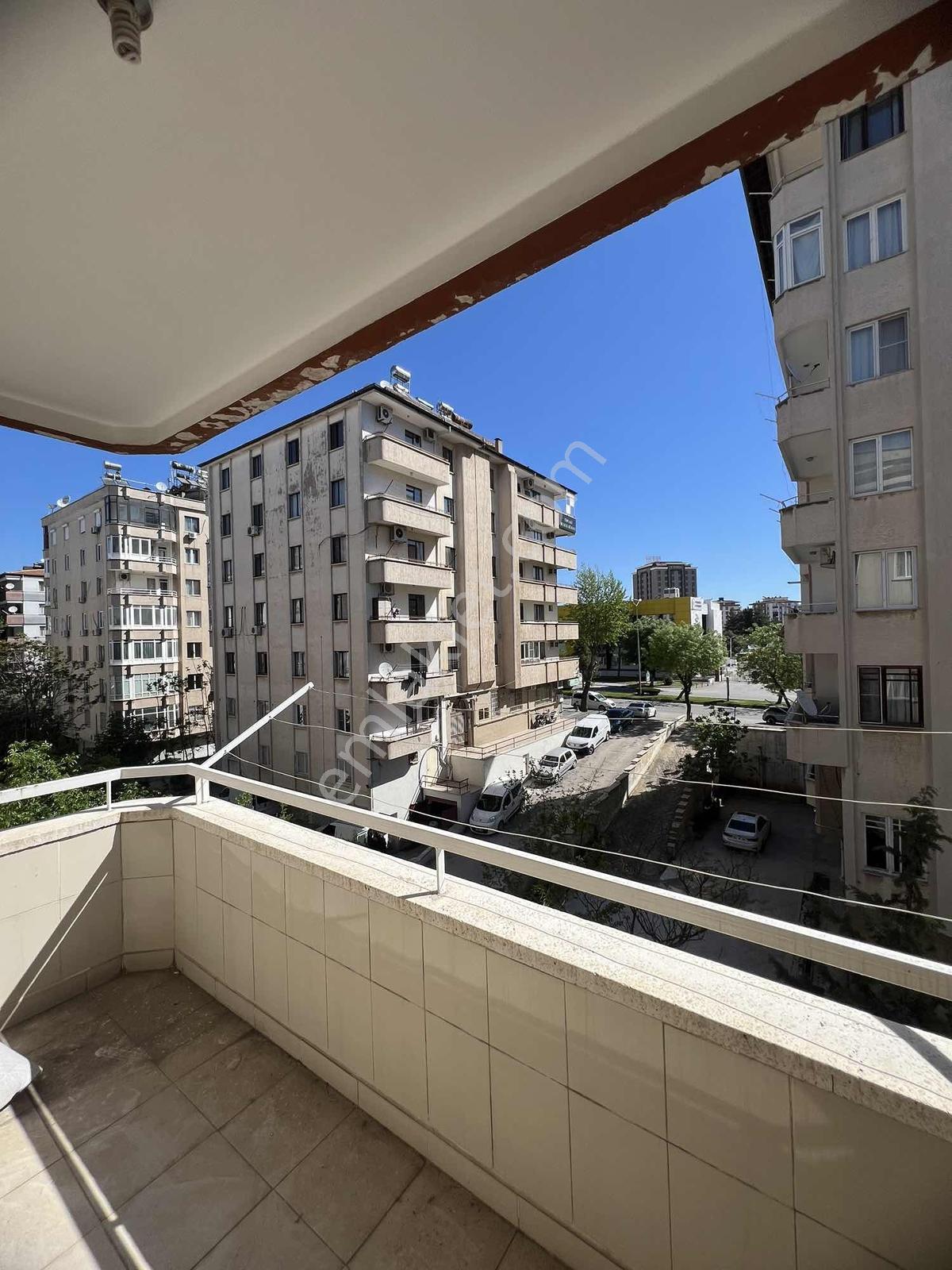 Vega Gayrimenkulden Fatih Mah Satılık 3+1 Hasarsız Daire - Görsel 12