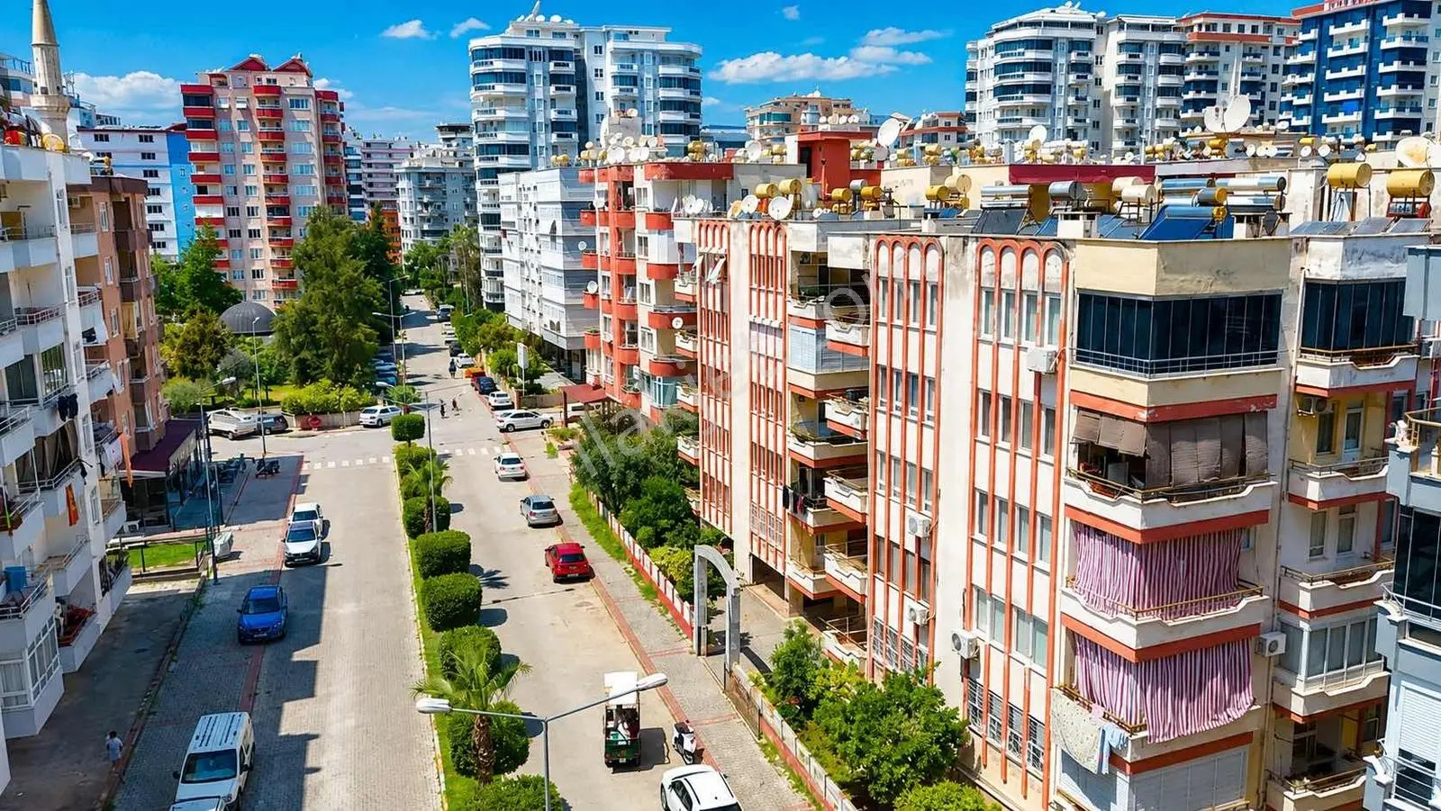 Mahmutlar'da Acil Satılık 2+1 Eşyalı Geniş Daire - Görsel 3