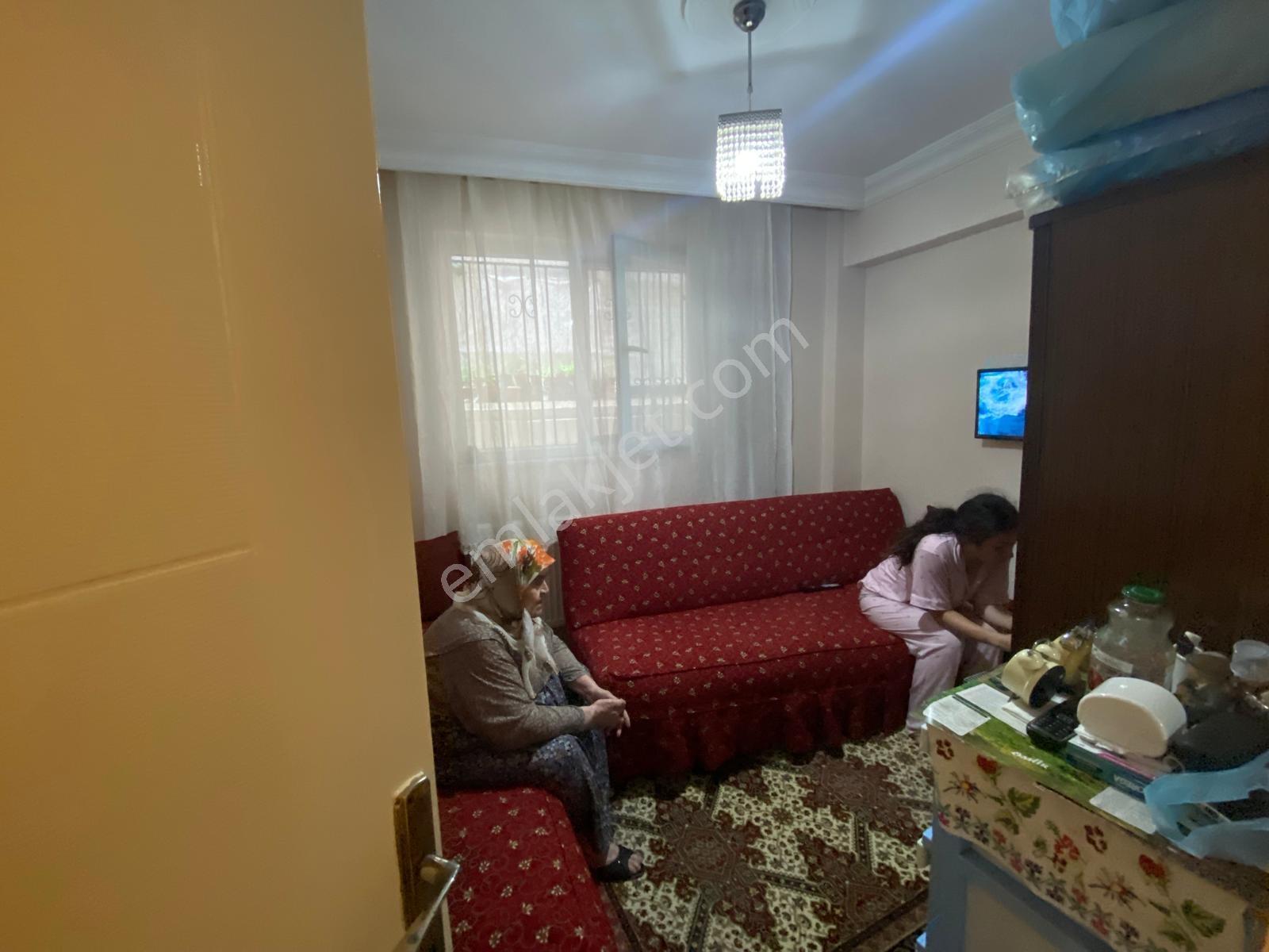 Muğla Emlaktan Kavaklıderede 75m 2+1 İskanlı 12 Yıllık Bahçe Kat - Görsel 11