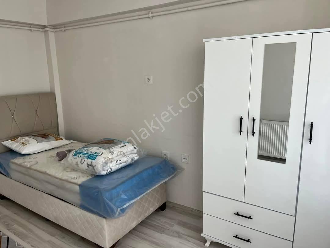 Eymen Yapı-çarşı Merkezinde Ful Eşyalı Kiralık 3+1 Daire - Görsel 13