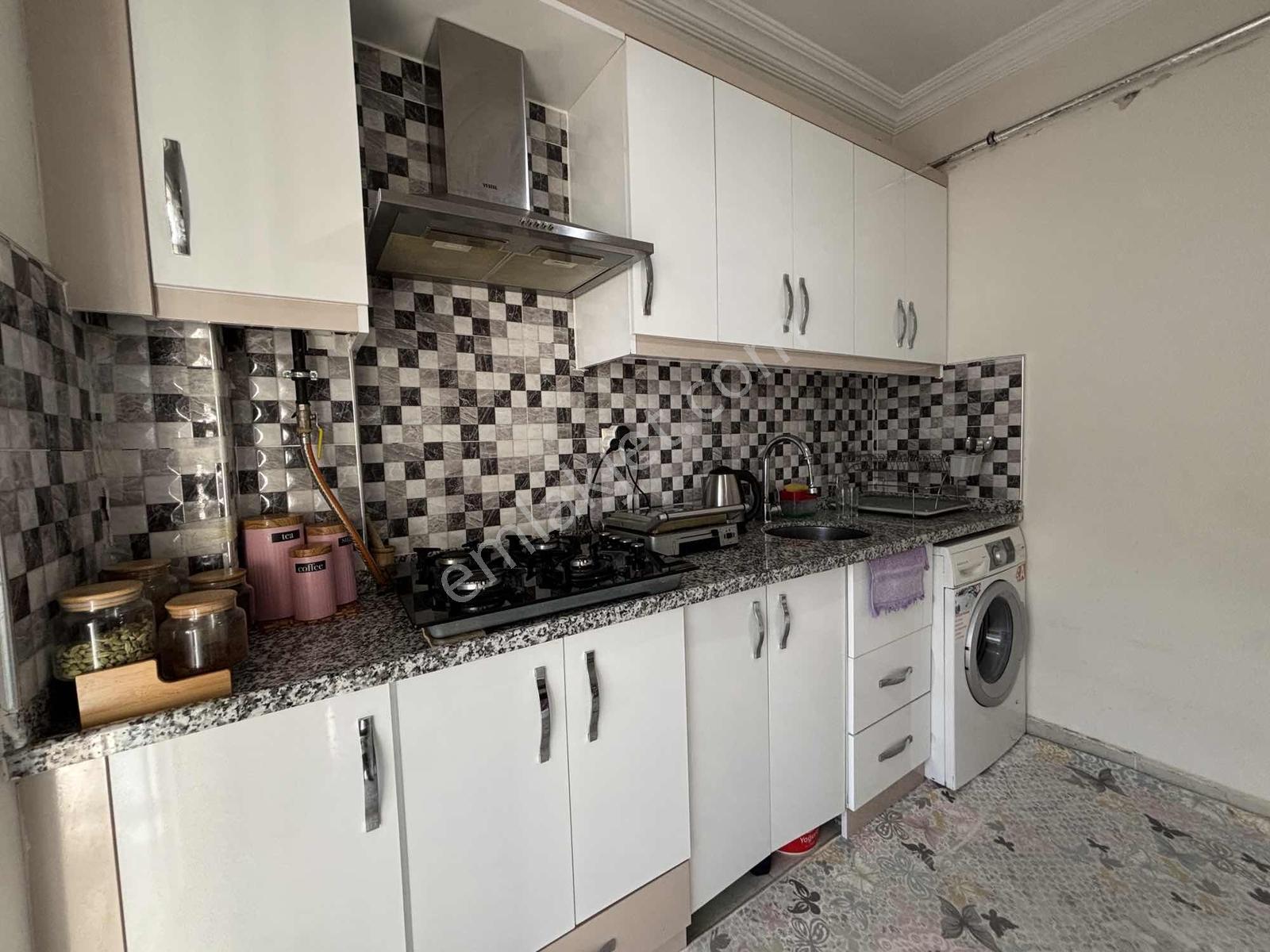 Remax Yeni'den Binevler'de Satılık Ara Kat Balkonlu 2+1 Daire - Görsel 15