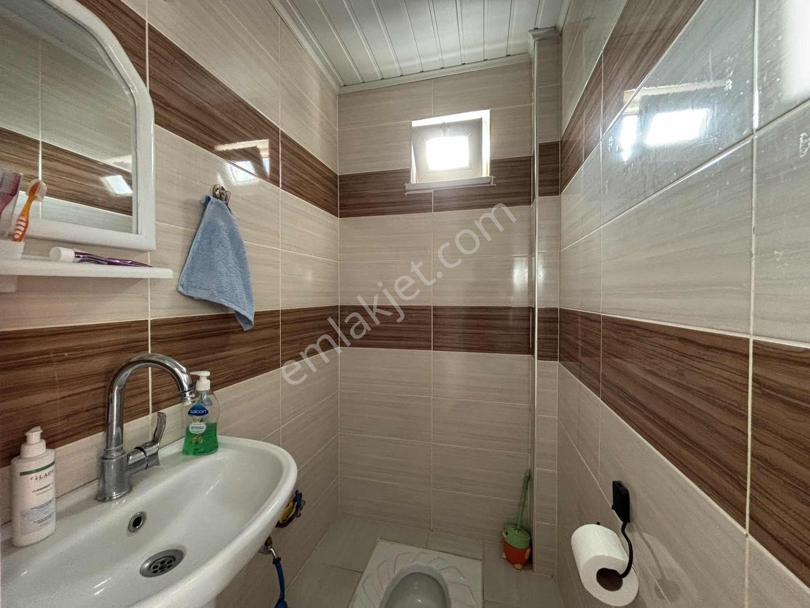 Remax Yeni'den Binevler'de Satılık Ara Kat Balkonlu 2+1 Daire - Görsel 12
