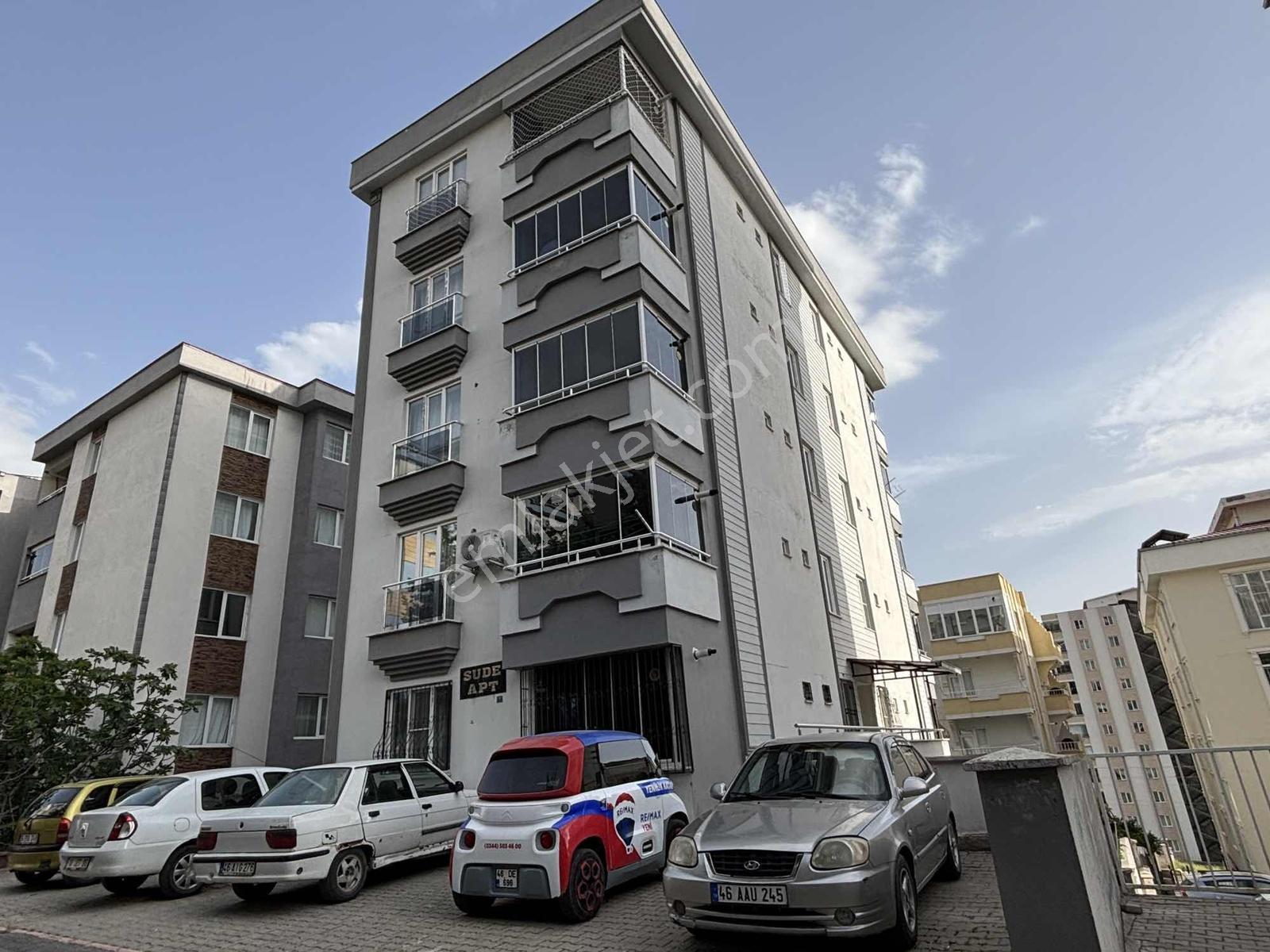 Remax Yeni'den Binevler'de Satılık Ara Kat Balkonlu 2+1 Daire - Görsel 10