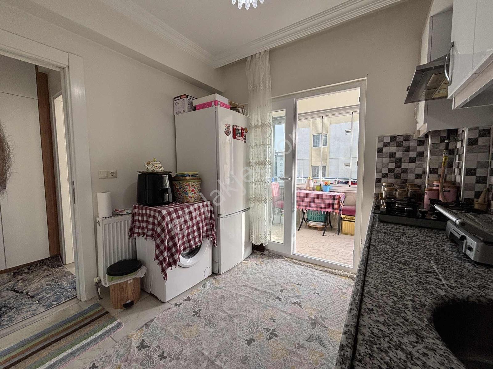 Remax Yeni'den Binevler'de Satılık Ara Kat Balkonlu 2+1 Daire - Görsel 20