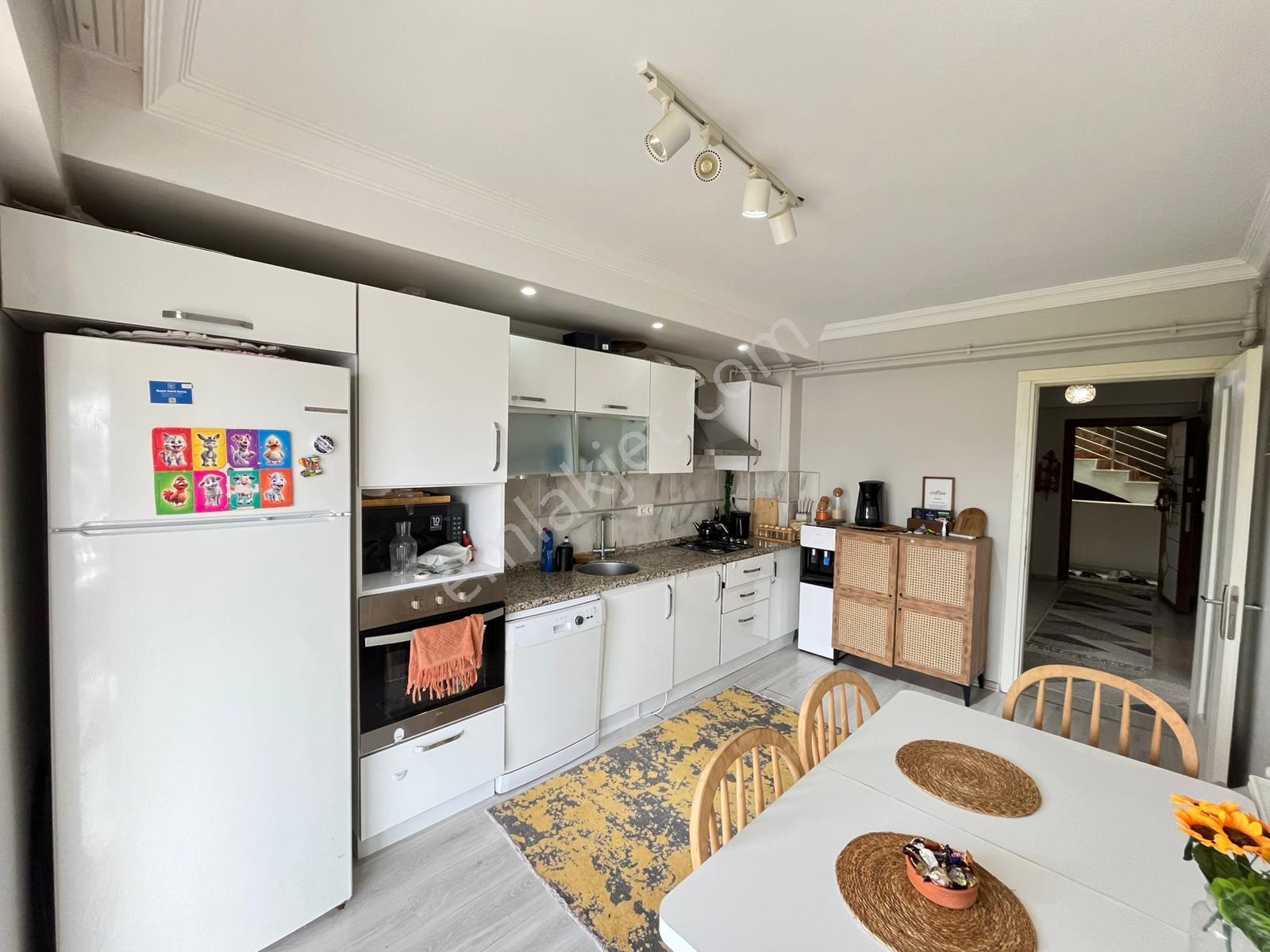 Yeşil Mahalle Site İçerisinde Satılık 3+1 Doğalgazlı Daire - Görsel 12