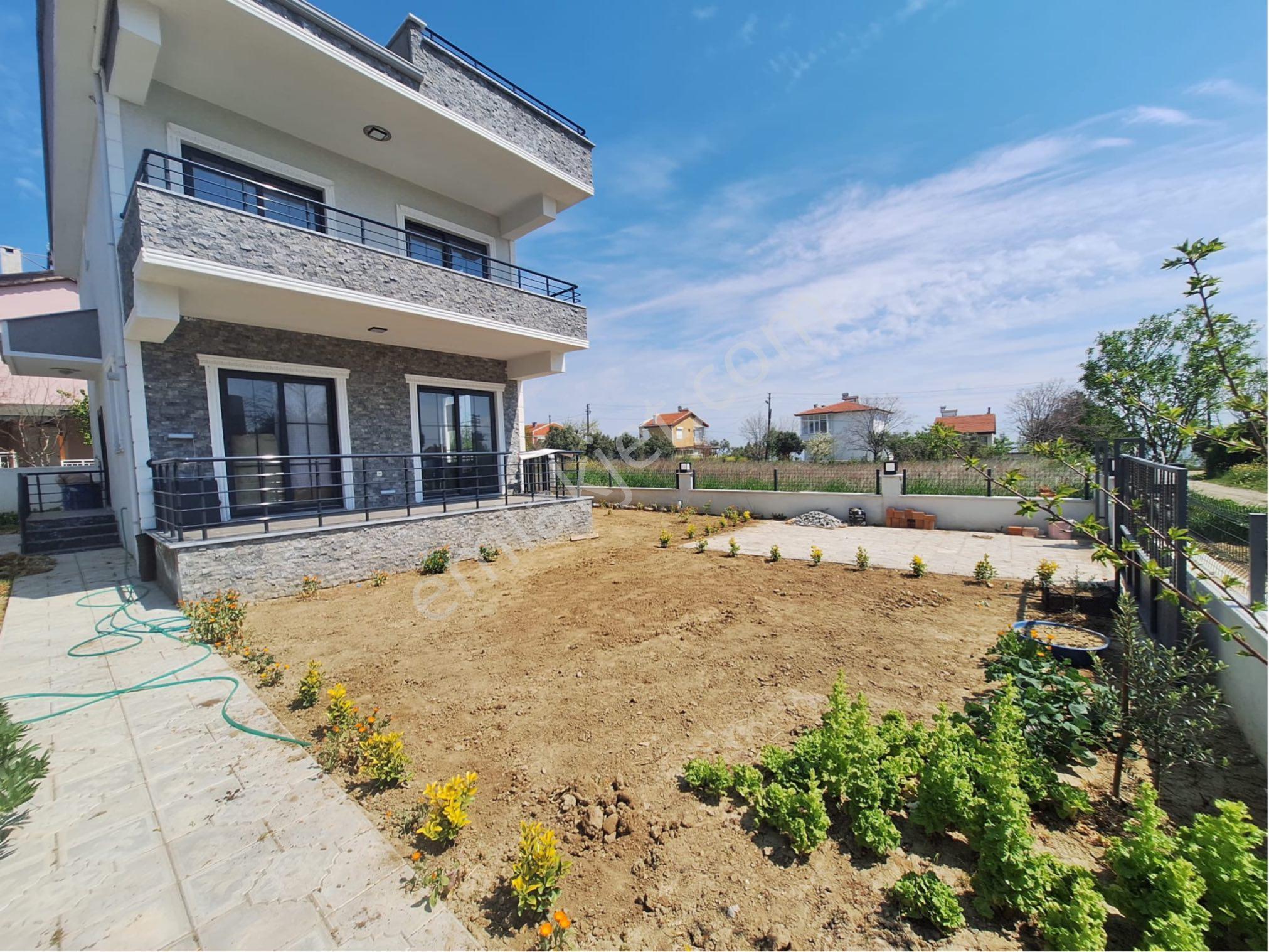 Şarköy Mürefte Mh. İskanlı Müstakil Villa Deniz Manzaralı Satılık - Görsel 30