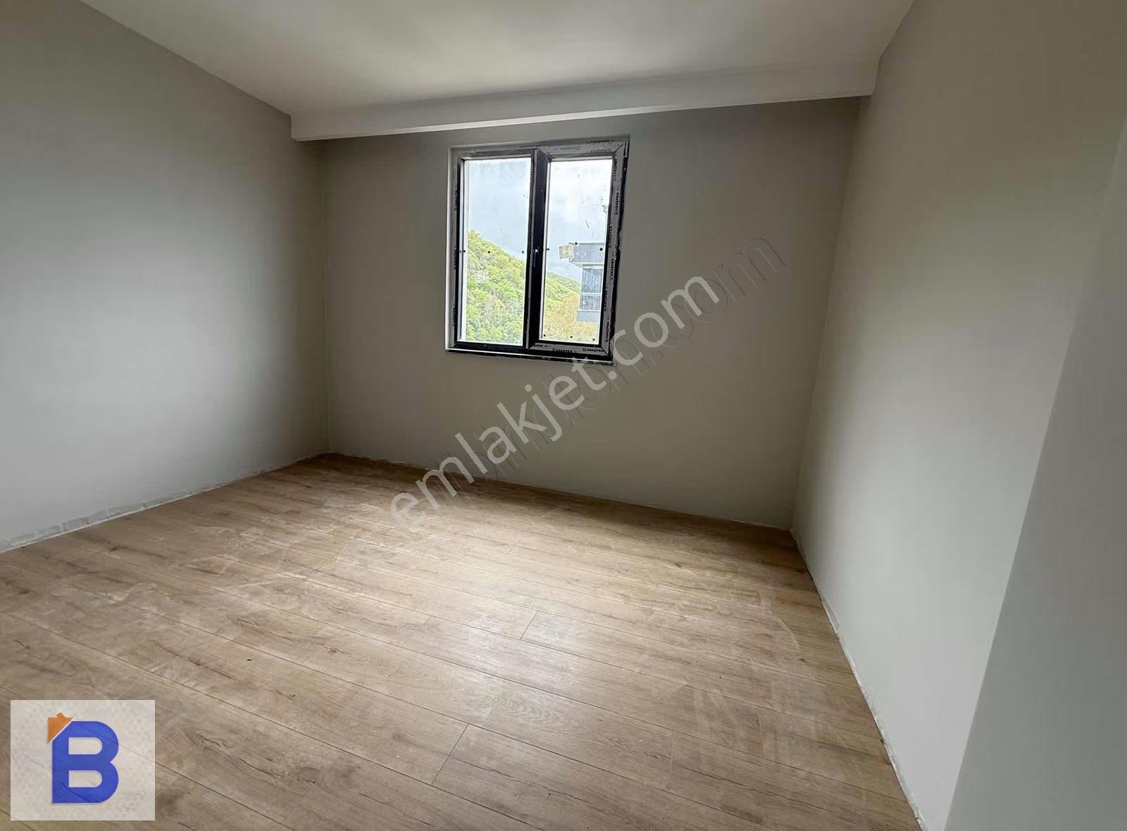 Bulut Emlak Modern Mimari Ve Konforun Buluştuğu Lüks 1+1 Daire - Görsel 11
