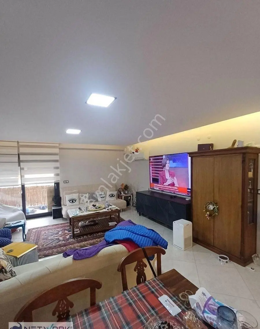 Kuşadası Doğalgaz Isıtmalı Havuzlu Sitede Daire Satılıktır - Görsel 2