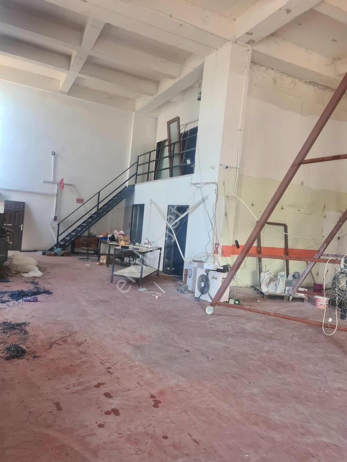 Çiftlikköy Sanayide 400 M2 Dükkan - Görsel 14