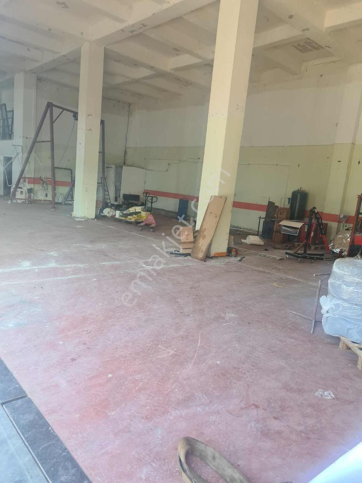 Çiftlikköy Sanayide 400 M2 Dükkan - Görsel 6