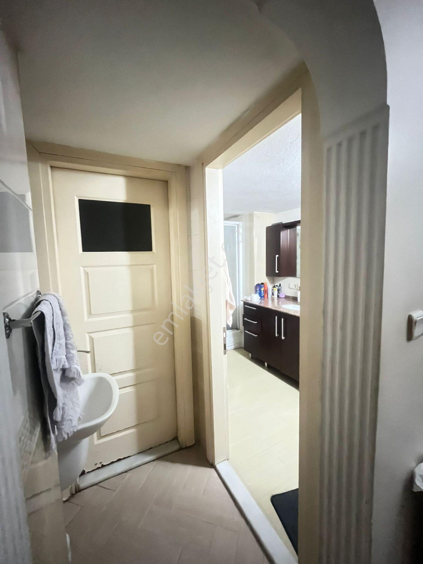 Saruhan Mahallesi Daire 3+1 120m2 5 Katınının Yüksek Zemin Kapalı Mutfak Full Özelikli - Görsel 12