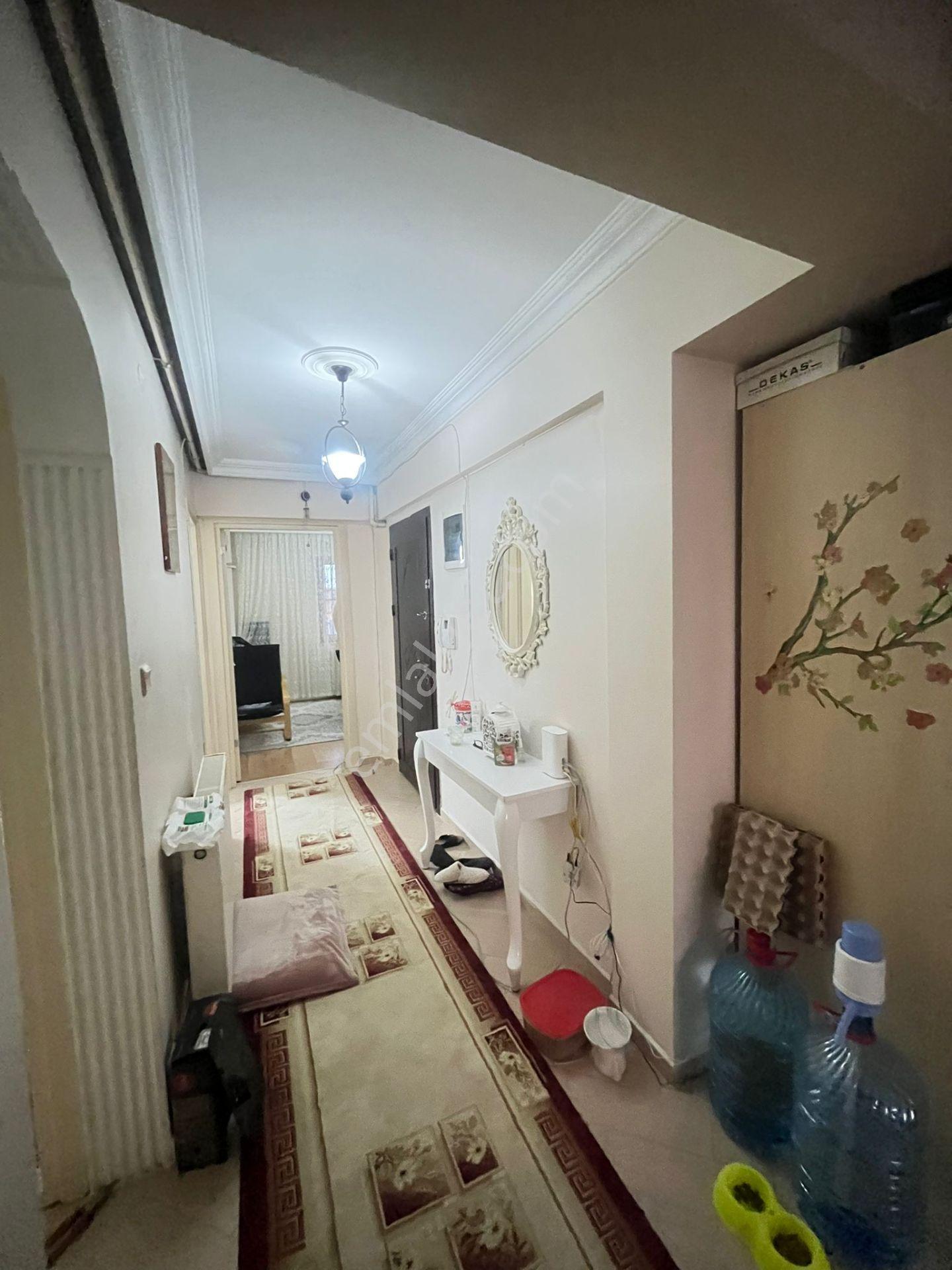 Saruhan Mahallesi Daire 3+1 120m2 5 Katınının Yüksek Zemin Kapalı Mutfak Full Özelikli - Görsel 10