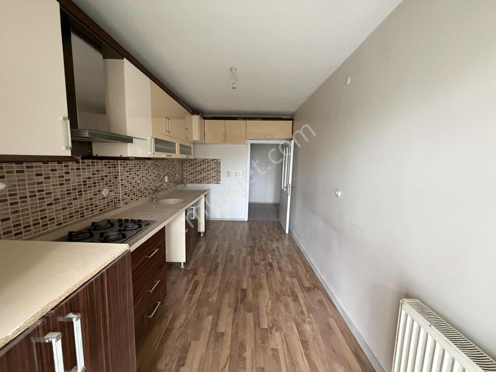 Bulvar Üzeri Ve Batı Adliyesi Yakını Arakat Kiralık 3+1 Daire - Görsel 35
