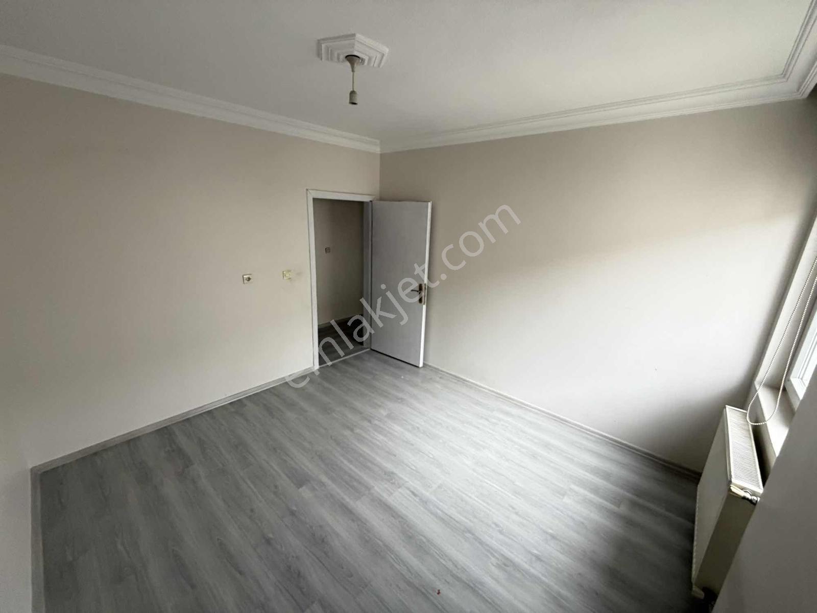 Bulvar Üzeri Ve Batı Adliyesi Yakını Arakat Kiralık 3+1 Daire - Görsel 20