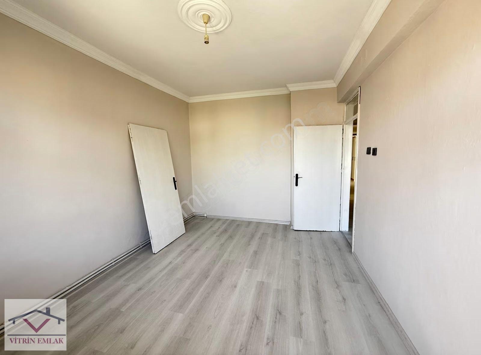 M.akif Mah. 17.500 Tl Kiracılı Arakat Bakımlı Satılık Daire - Görsel 27