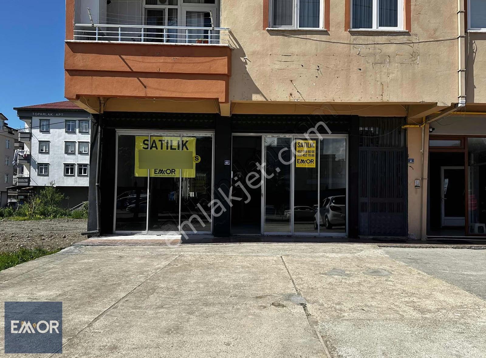 Cumhuriyet Mahallesi Anayol Üzeri Satılık 72 M2 İş Yeri-dükkan
