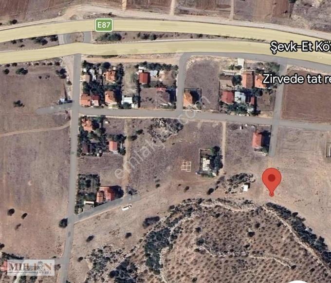 Korkuteli Söğütcükte Villa İmarlı Köşe Parsel - Görsel 6