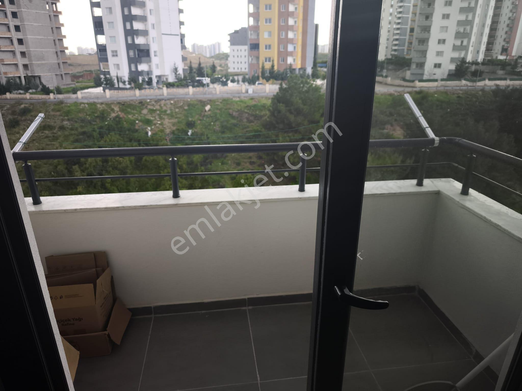 Adana Sarıçamda Gültepe Gelinçik Caddesinde 1+1 Eşyalı Eşyaları Yeni Fırsat Fiyat İle Daire - Görsel 10