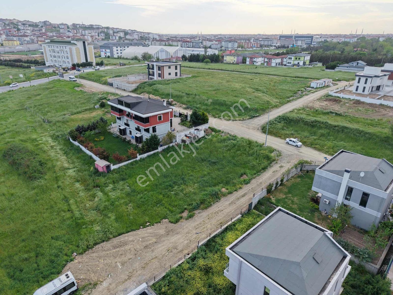 Osmanlı Emlak'tan Mükemmel Konumda Villa İmarlı Arsa - Görsel 11