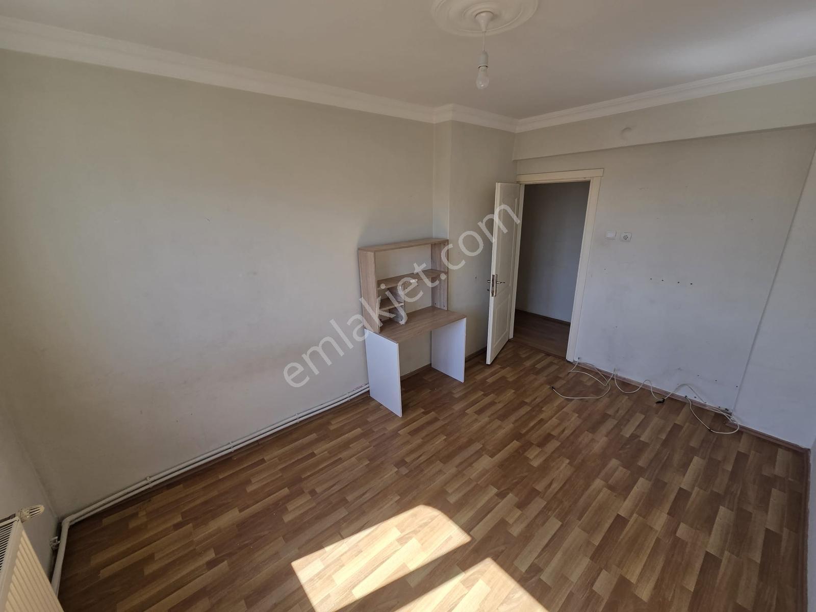 Mir'den Balıkesir Mehmetçik Caddesi Üzerinde 2+1 Kiralık Daire - Görsel 10
