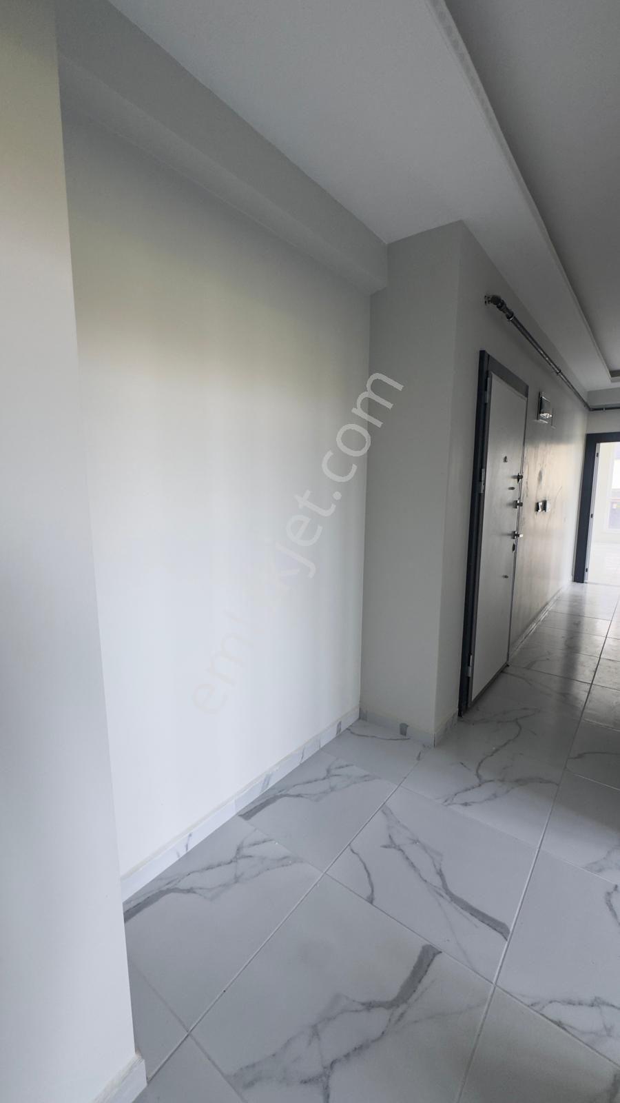 Aydınlık Emlaktan Cerrahta Satılık 2+1 Asansörlü Sıfır Daire - Görsel 12