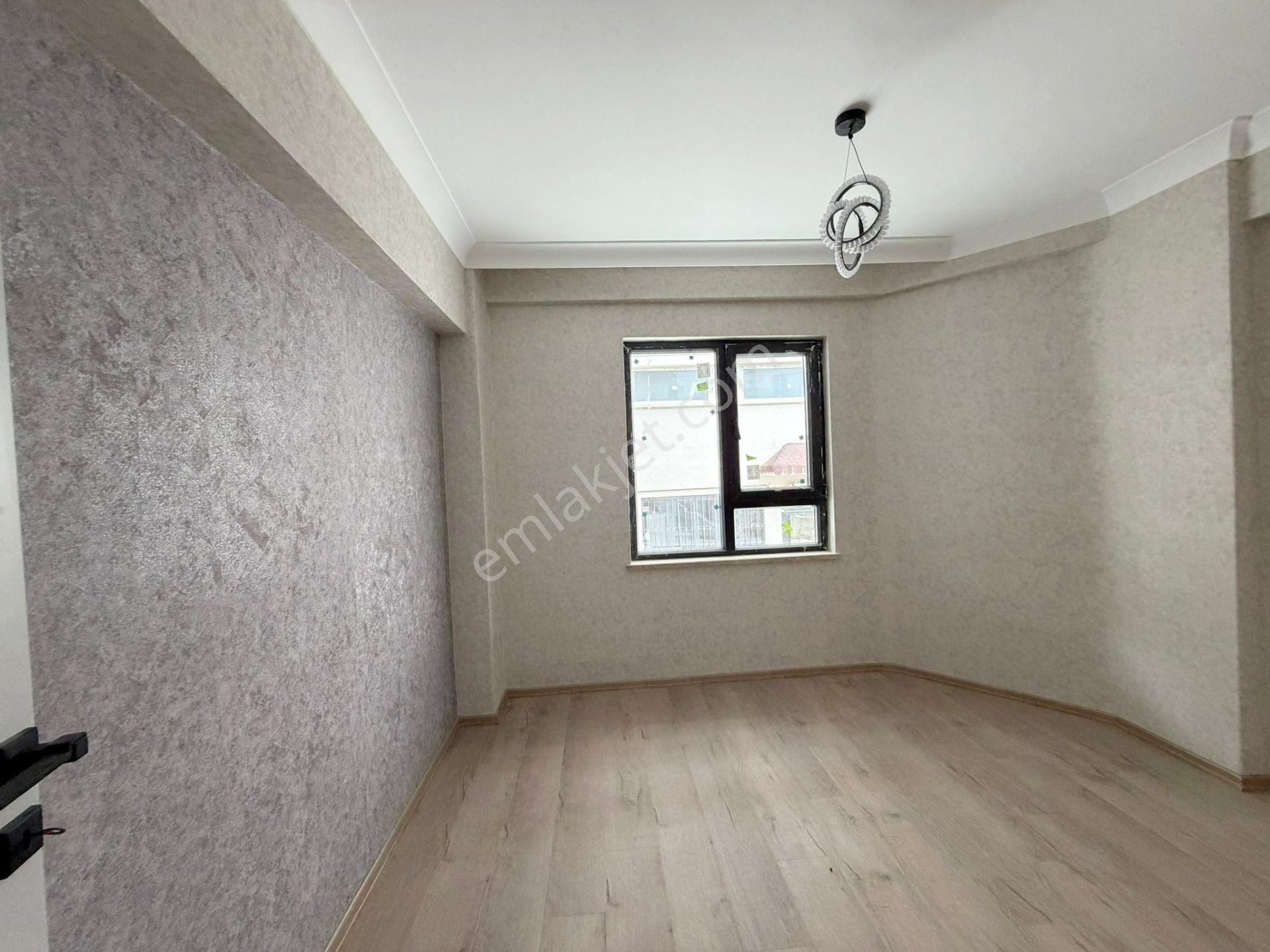 Öz Maşallah Dan Sakin Sokakta Modern 3+1 Ev Sıfırr - Görsel 24